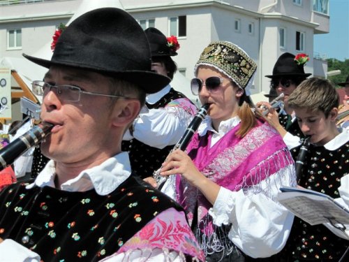 Tudi dirigent je zaigral na klarinet